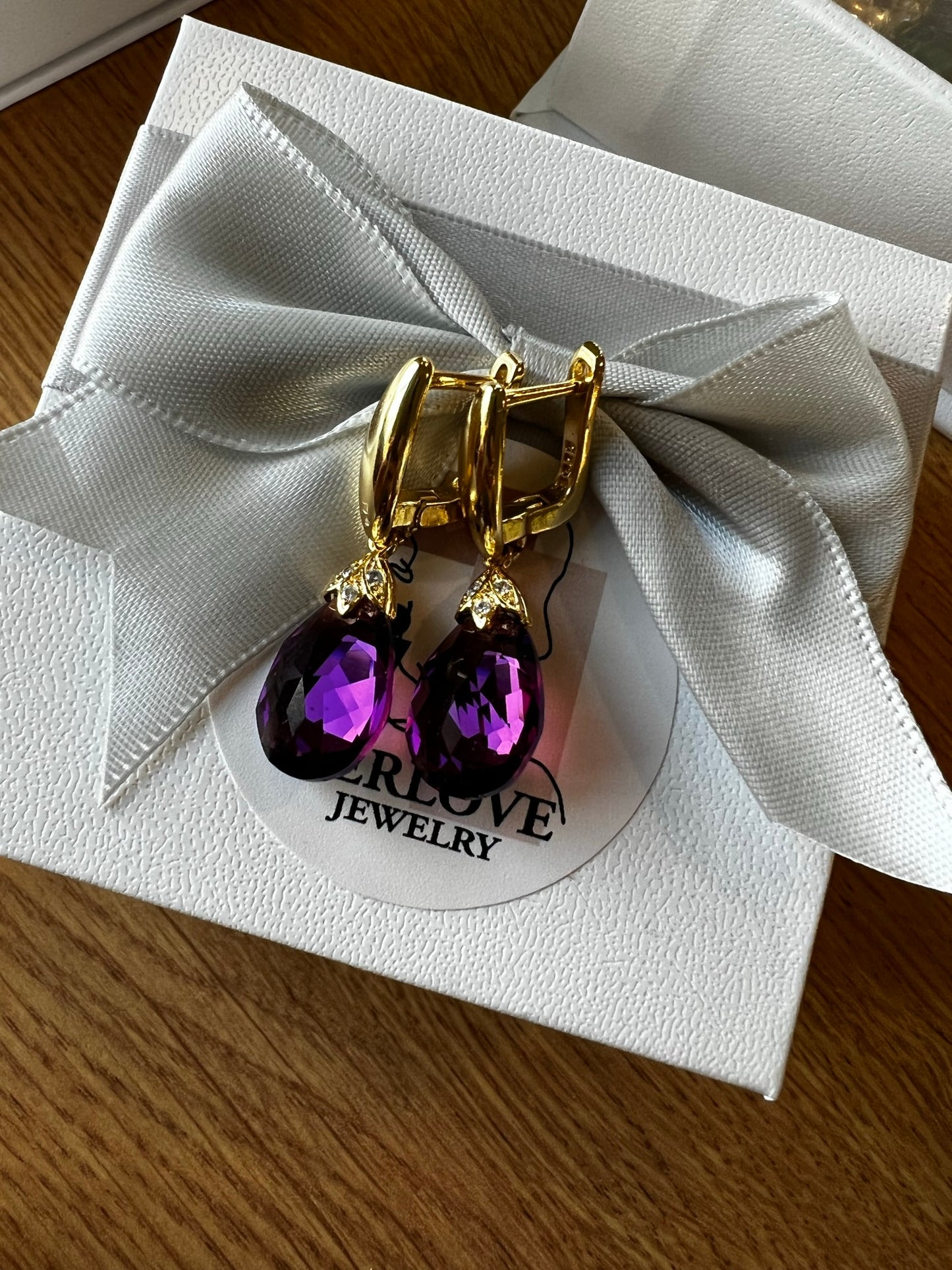 AMETHYST KRISTALLI KORVAKORUT