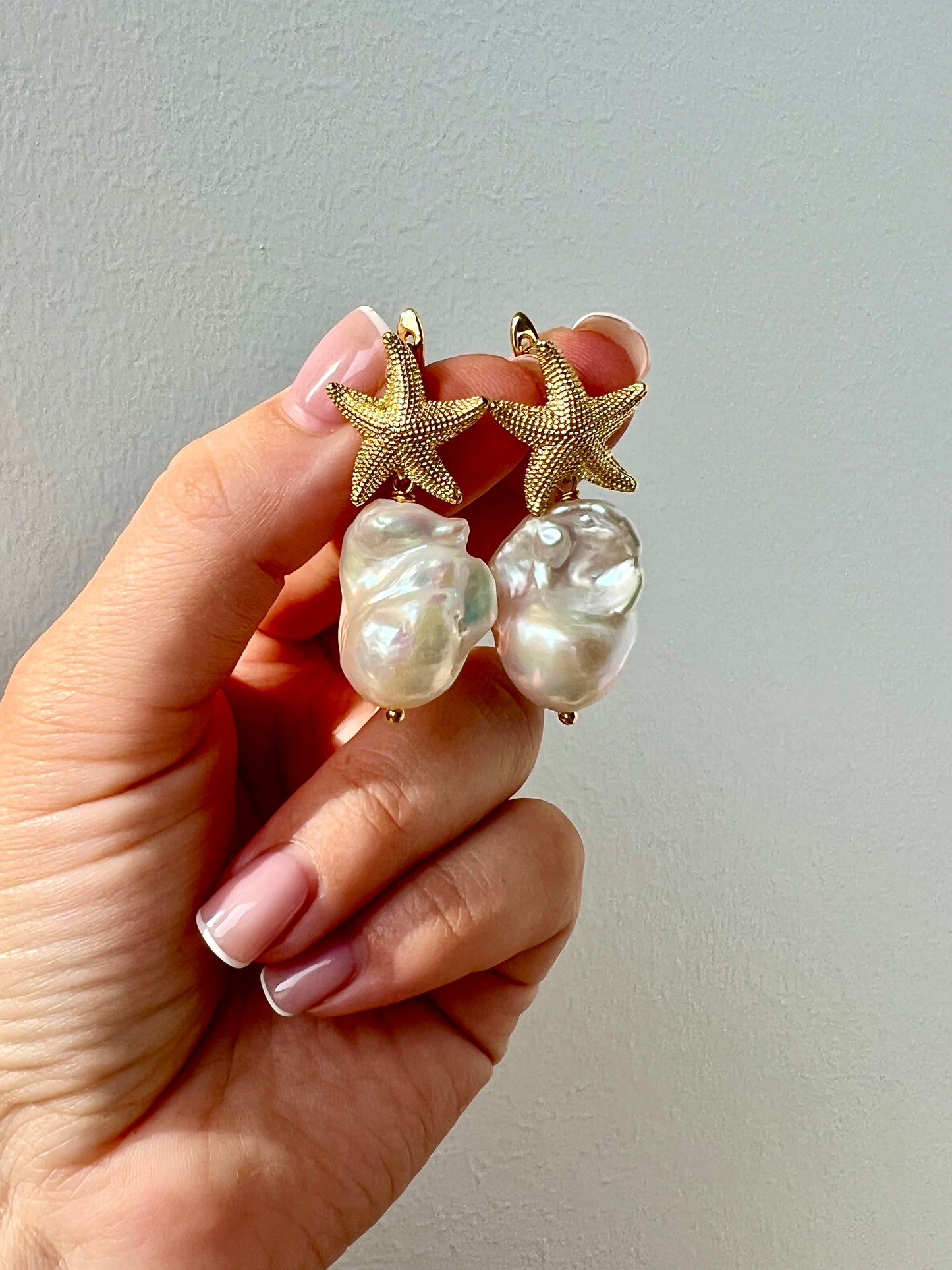 MERITÄHTI KORVAKORUT