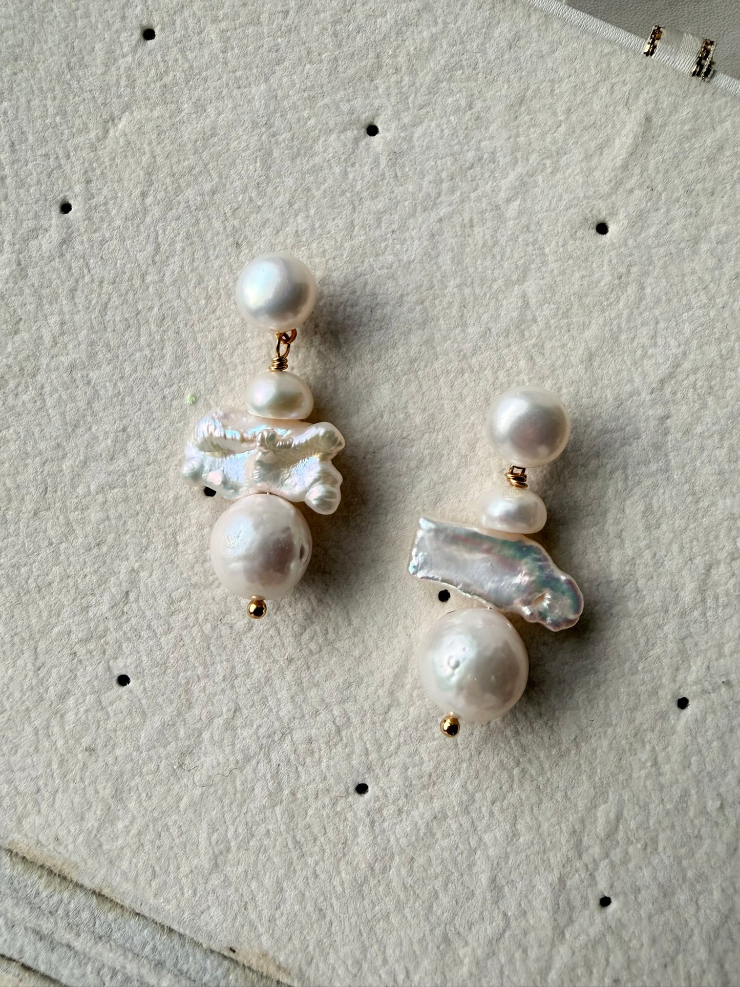 KESHI & AKOYA -helmikorvakorut | Käsintehty