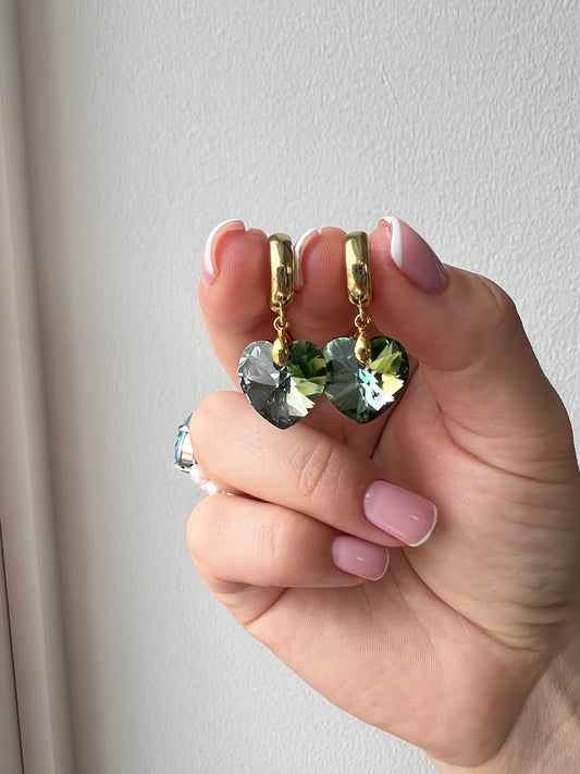 PERIDOT SWAROVSKI KORVAKORUT
