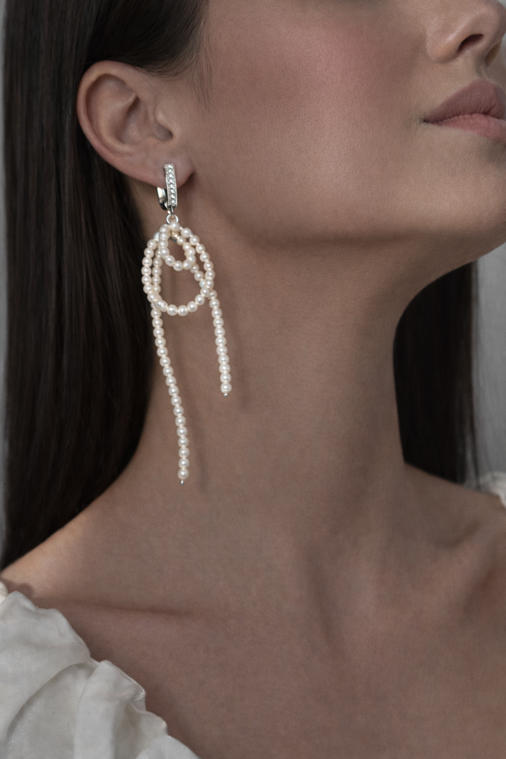 SENJA PEARL EARRINGS