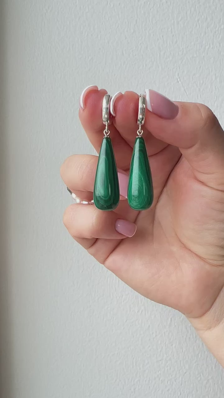 malakiitti korvakorut