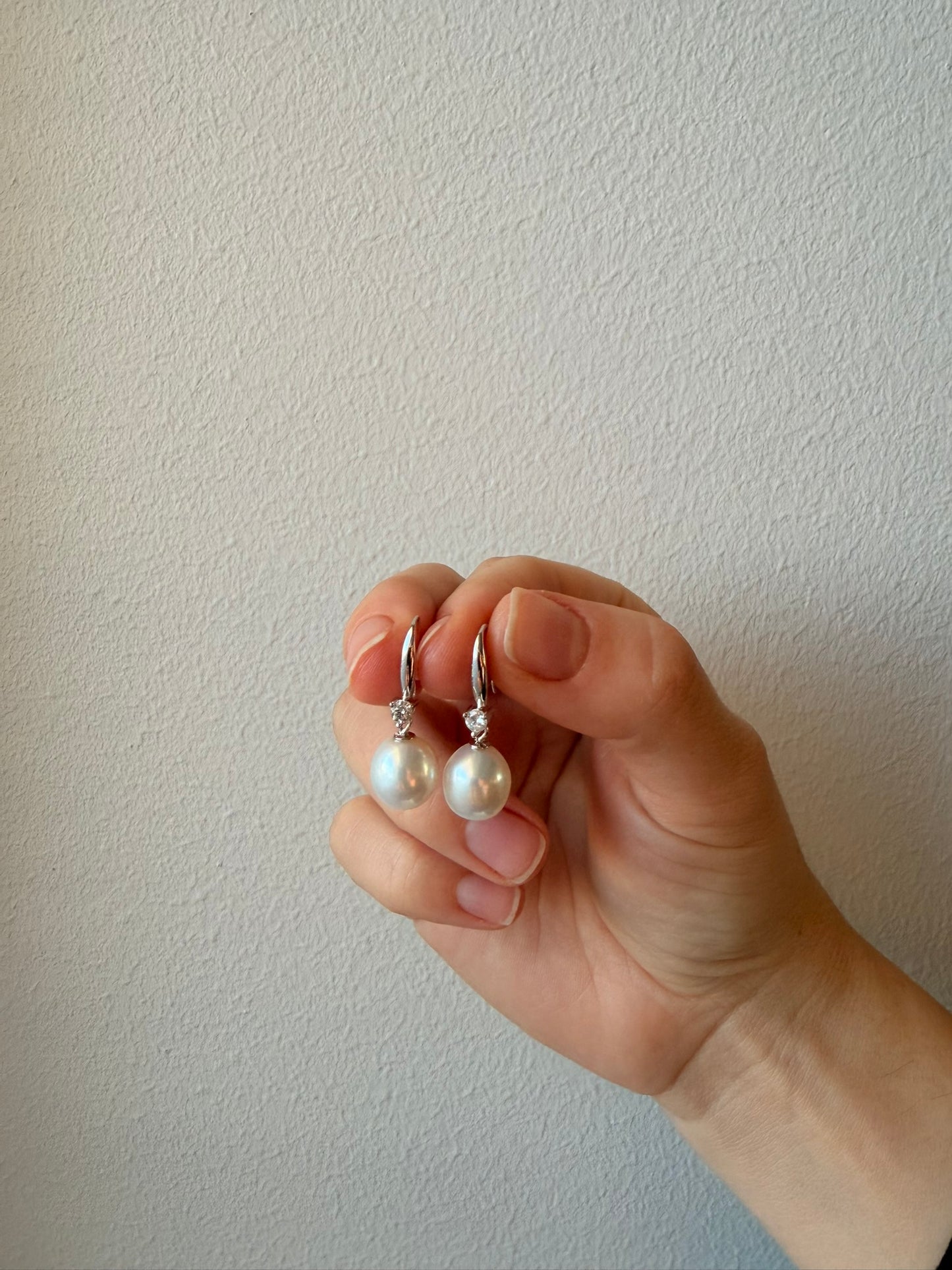 AURA EARRINGS