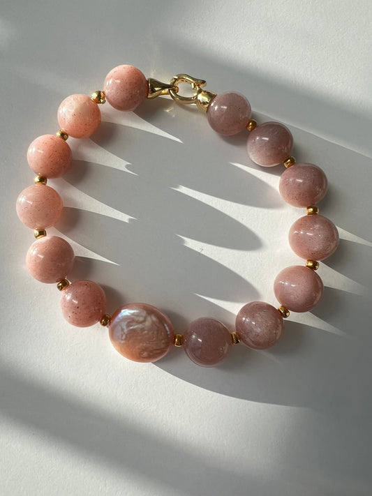 AURINKOKIVI RANNEKORU