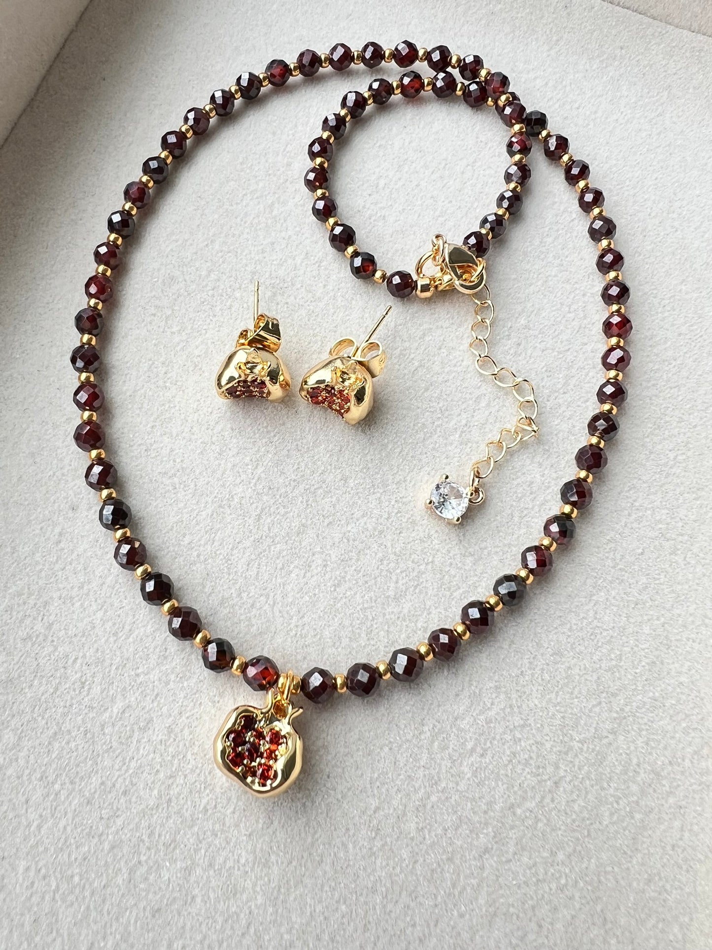 GRANAATTI GLOW SETTI