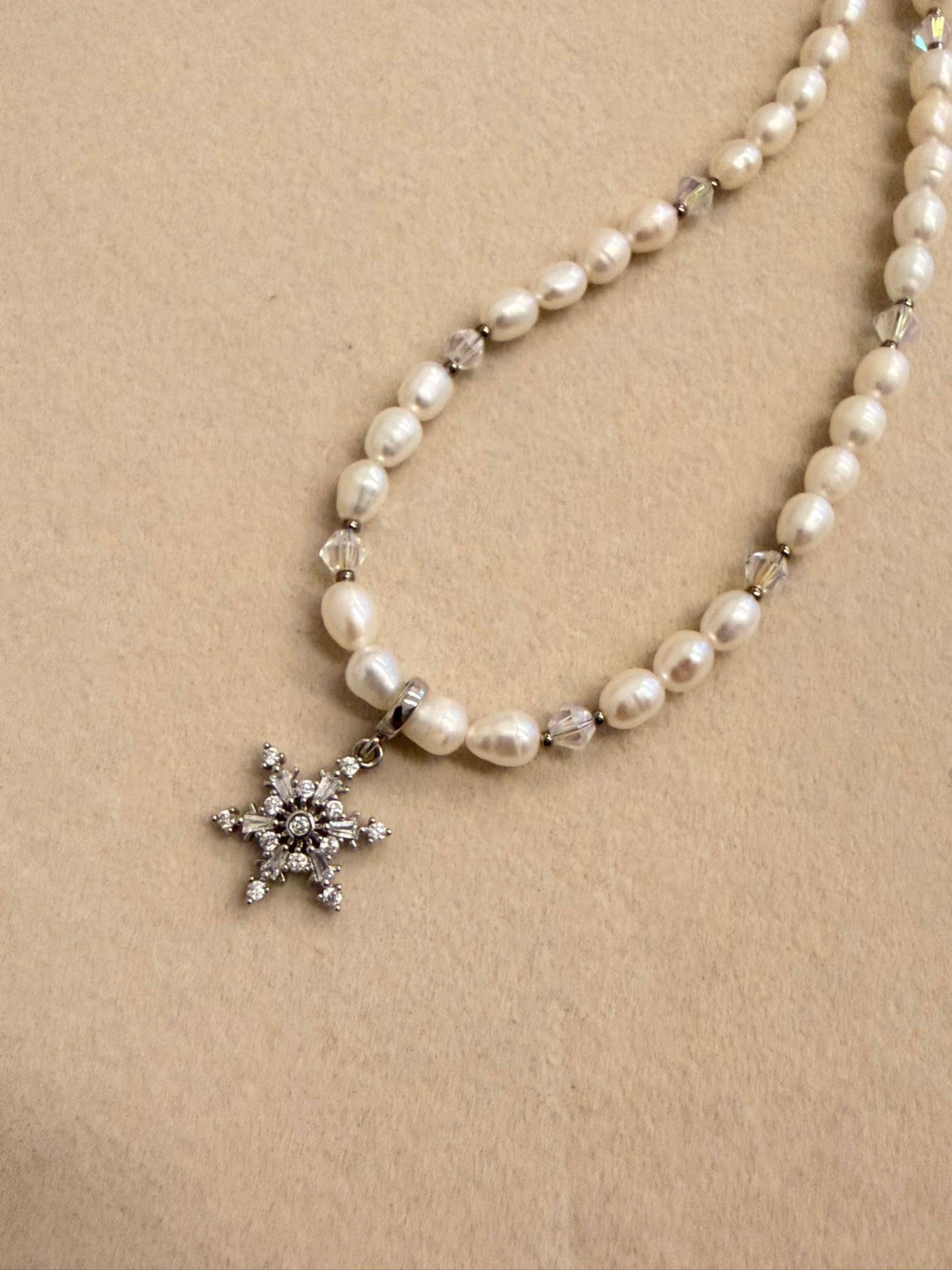 JOULUKUU HEMLIKAULAKORU